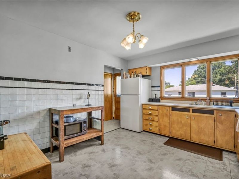 1332 W 38th Street, Lorain, OH 44053 Photo 14