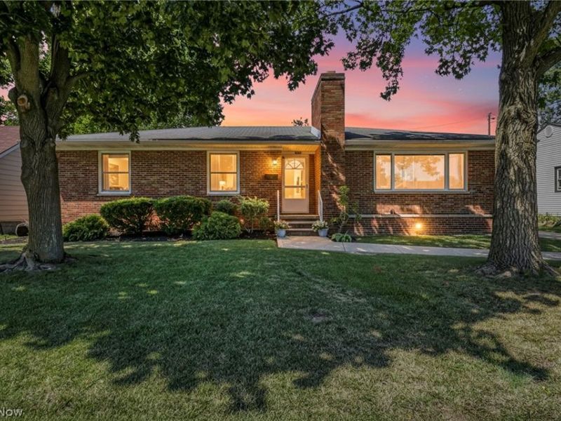 1332 W 38th Street, Lorain, OH 44053 Photo 2