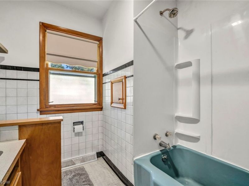 1332 W 38th Street, Lorain, OH 44053 Photo 26