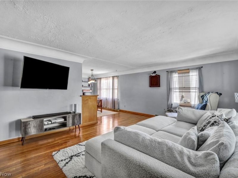 1332 W 38th Street, Lorain, OH 44053 Photo 8