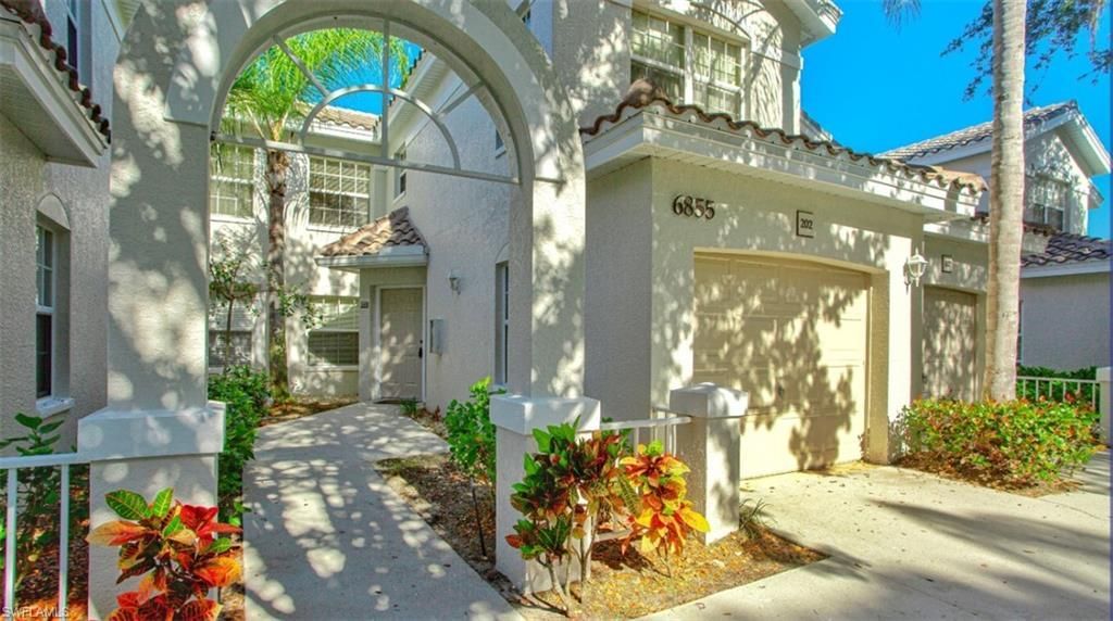 6855 Satinleaf Rd S, Unit 202, Naples, FL 34109 Photo