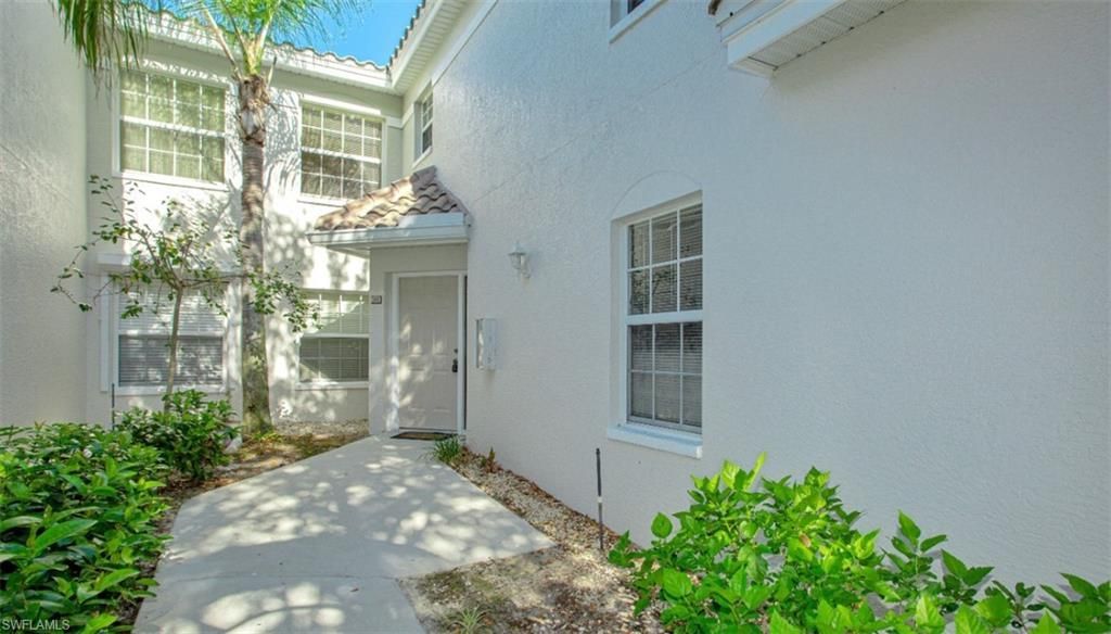 6855 Satinleaf Rd S, Unit 202, Naples, FL 34109 Photo