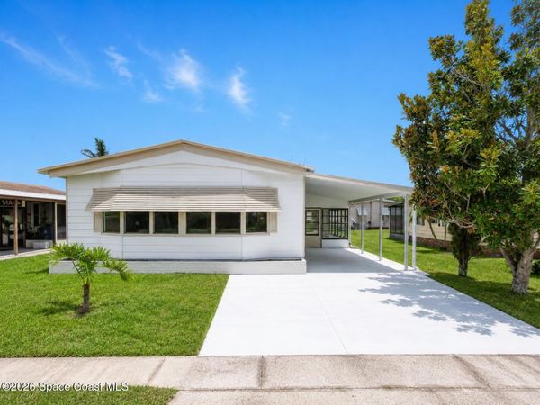 1945 Live Oak Street NE , Palm Bay, FL 32905