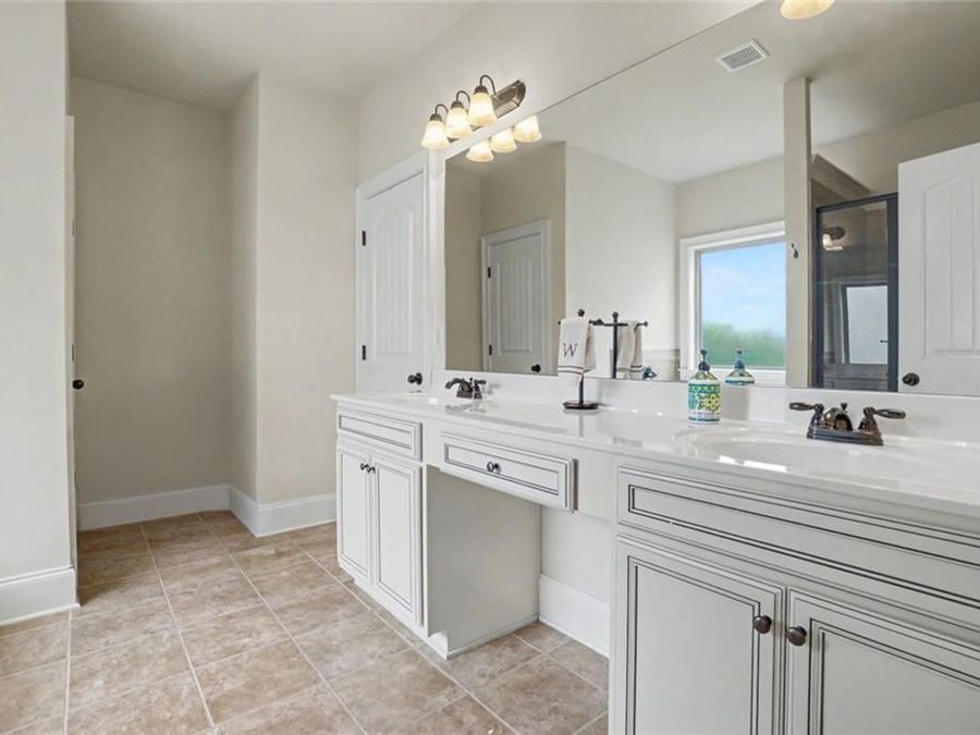 Property Image 69