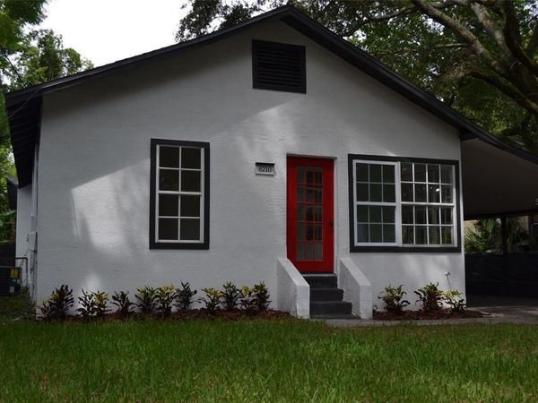 8210 N KLONDYKE STREET , TAMPA, FL 33604