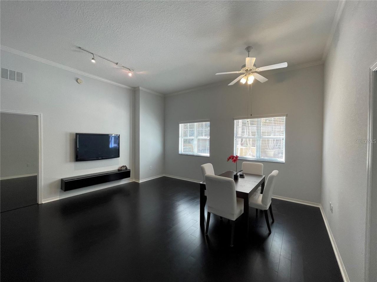 1064 N Tamiami Trail, Unit 1122, Sarasota, FL 34236 Photo