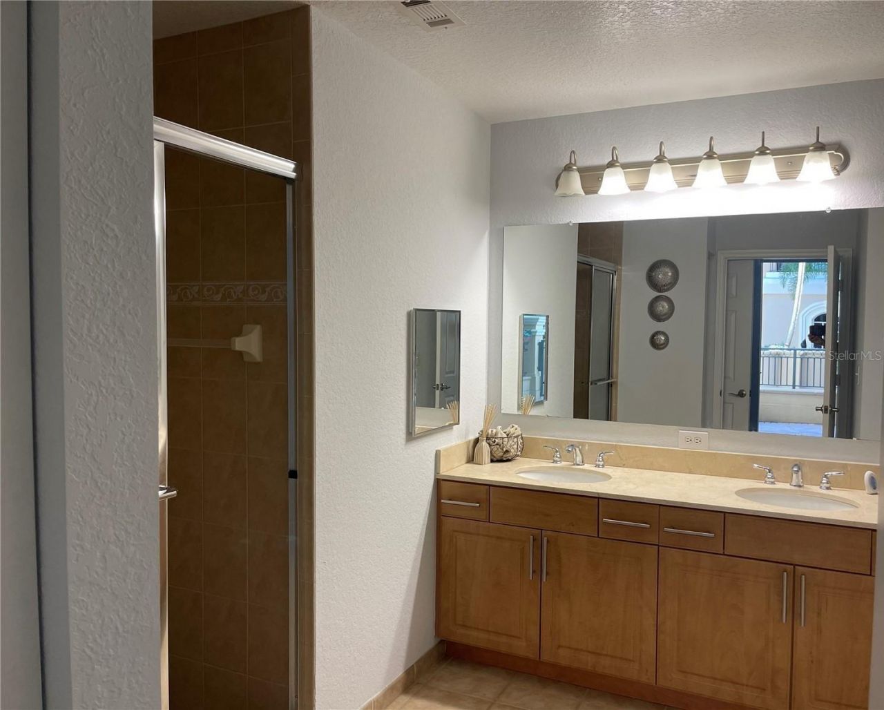 1064 N Tamiami Trail, Unit 1122, Sarasota, FL 34236 Photo