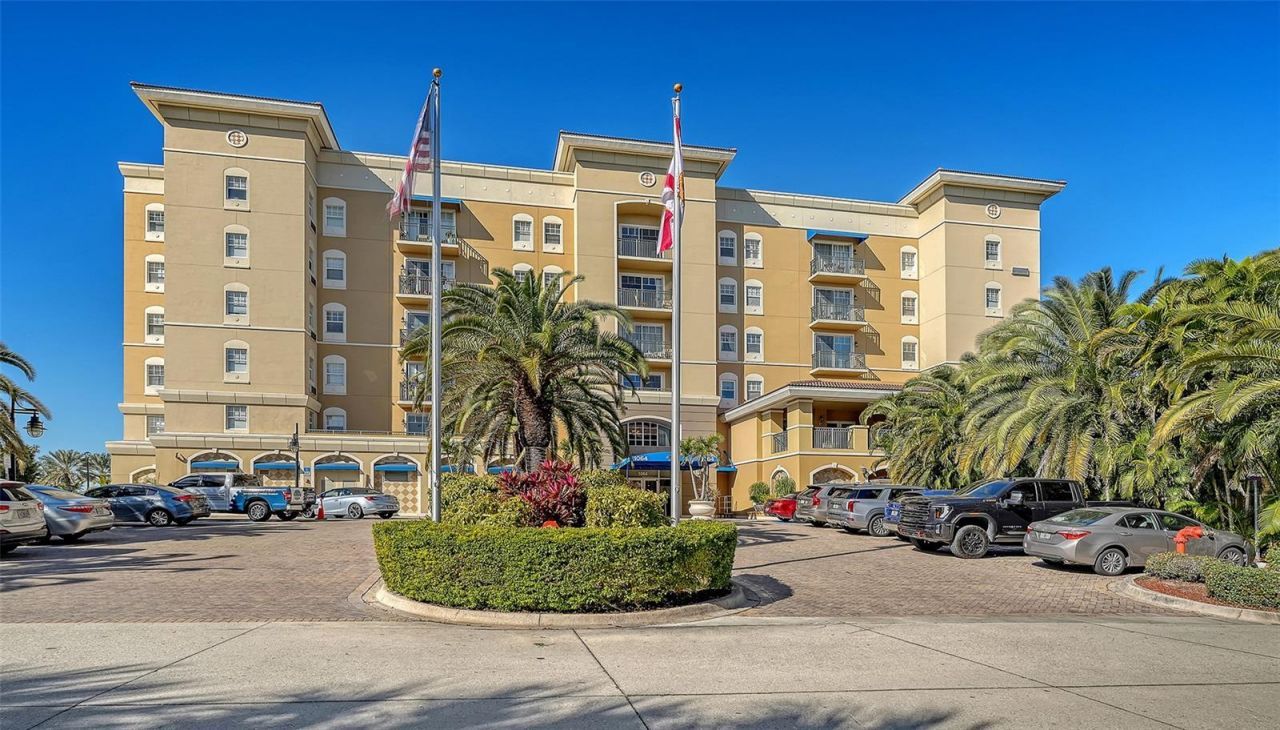 1064 N Tamiami Trail, Unit 1122, Sarasota, FL 34236 Photo