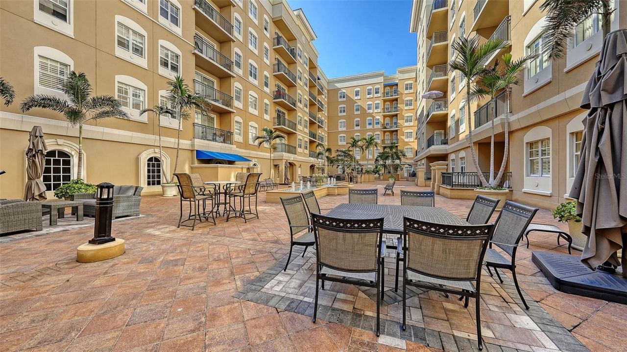 1064 N Tamiami Trail, Unit 1122, Sarasota, FL 34236 Photo