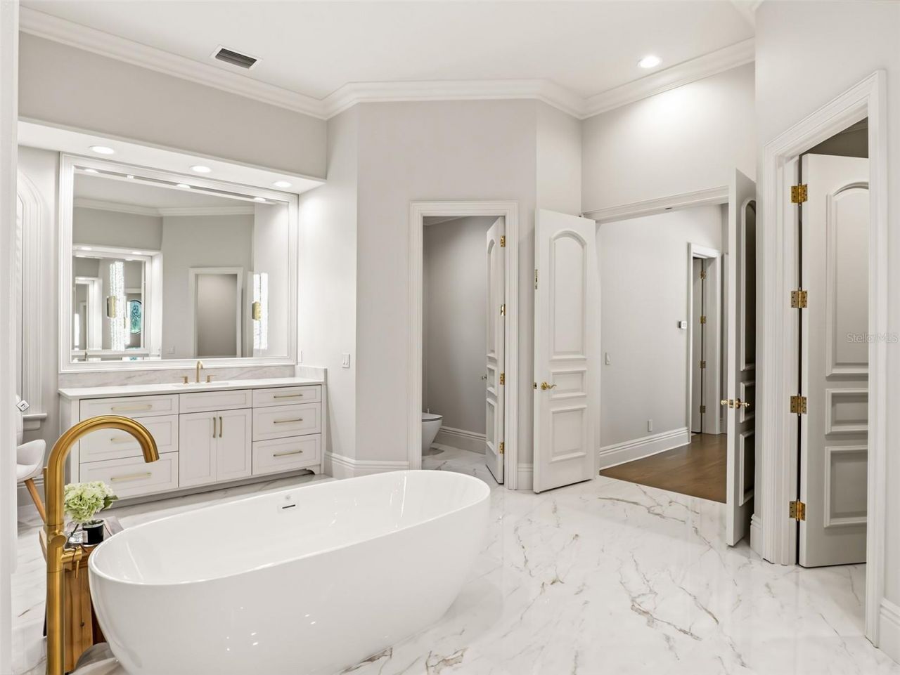 9921 Lake Louise Drive, Windermere, FL 34786 Photo