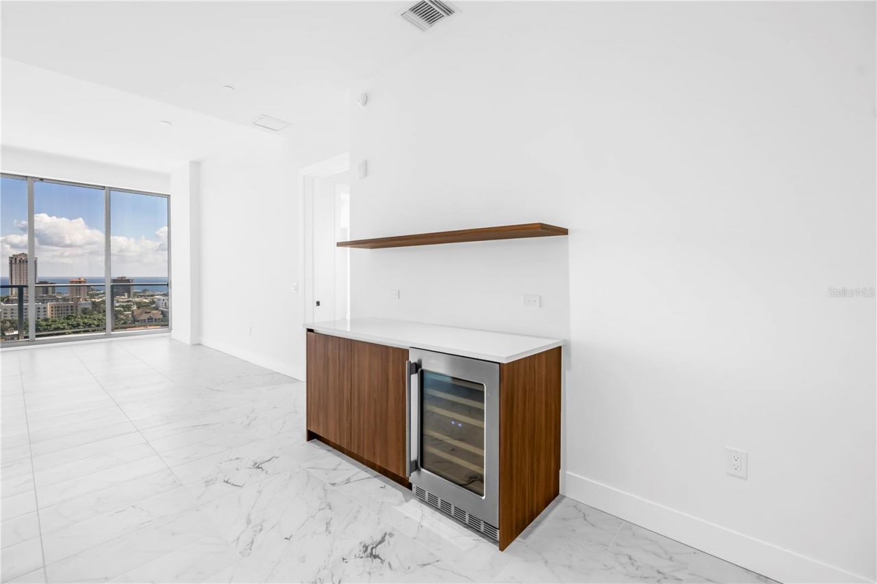 777 3rd Avenue N, Unit 1704, Saint Petersburg, FL 33701 Photo