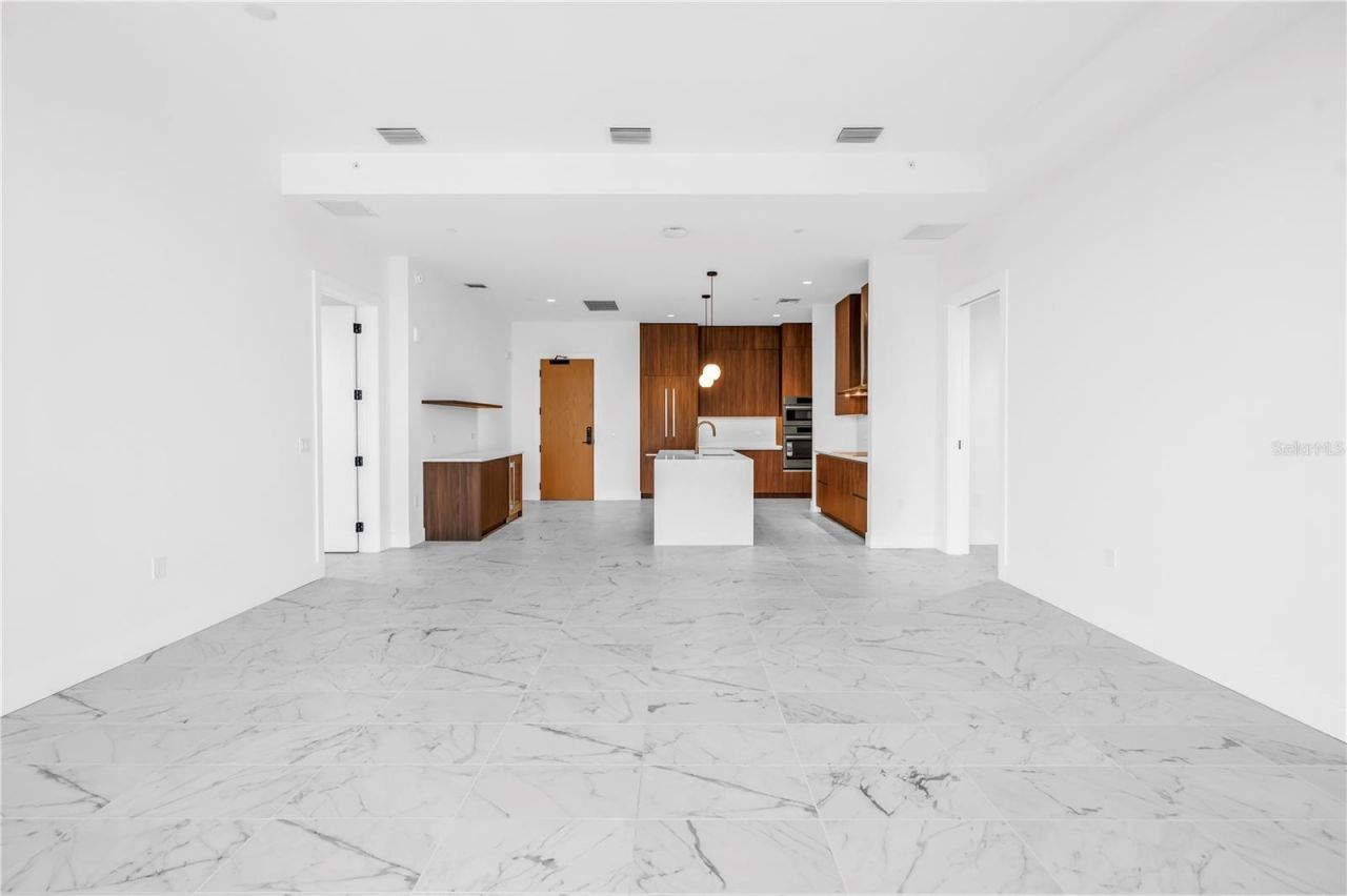 777 3rd Avenue N, Unit 1704, Saint Petersburg, FL 33701 Photo