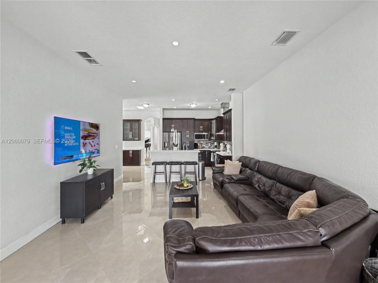 5889 SW 17th St , Miami, FL 33155 Photo