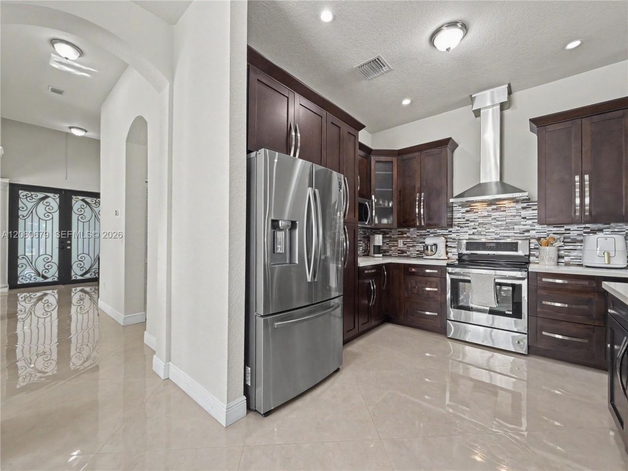 5889 SW 17th St , Miami, FL 33155 Photo