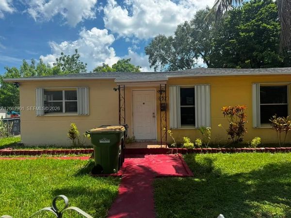 672 NE 130th St , Unit 672, North Miami, FL 33161