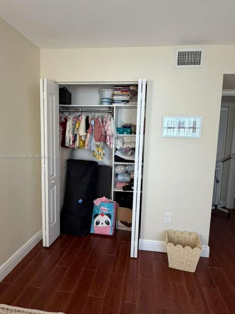 9417 Fontainebleau Blvd , Unit 212-27, Miami, FL 33172 Photo