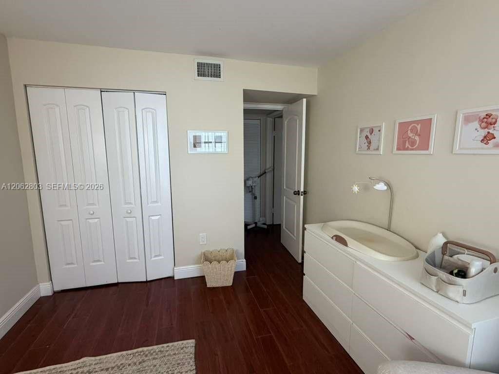9417 Fontainebleau Blvd , Unit 212-27, Miami, FL 33172 Photo