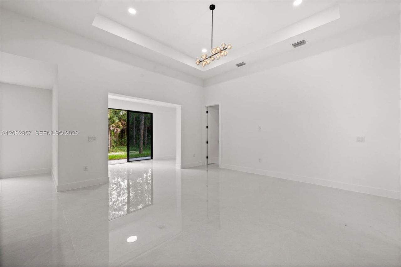616 Prospect Avenue, Lehigh Acres, FL 33972 Photo