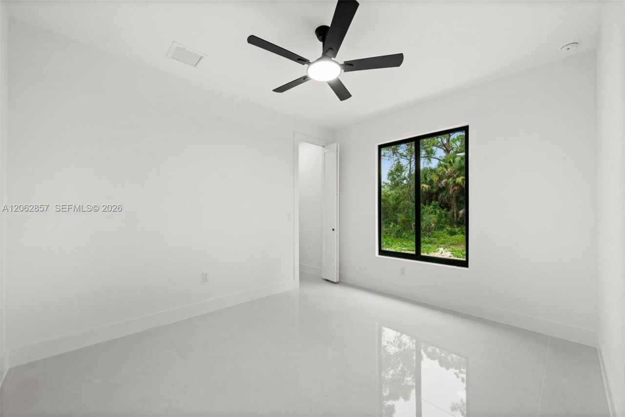 616 Prospect Avenue, Lehigh Acres, FL 33972 Photo