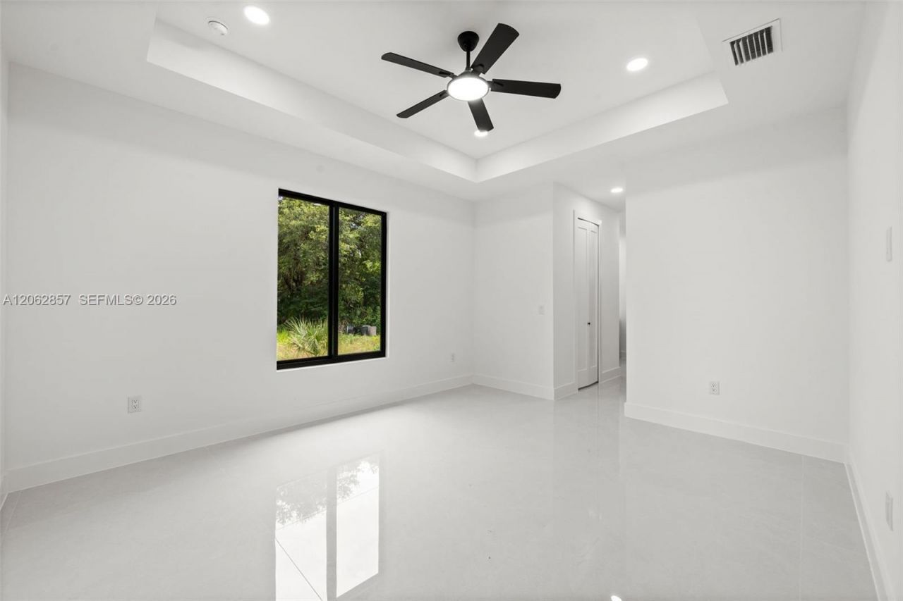 616 Prospect Avenue, Lehigh Acres, FL 33972 Photo