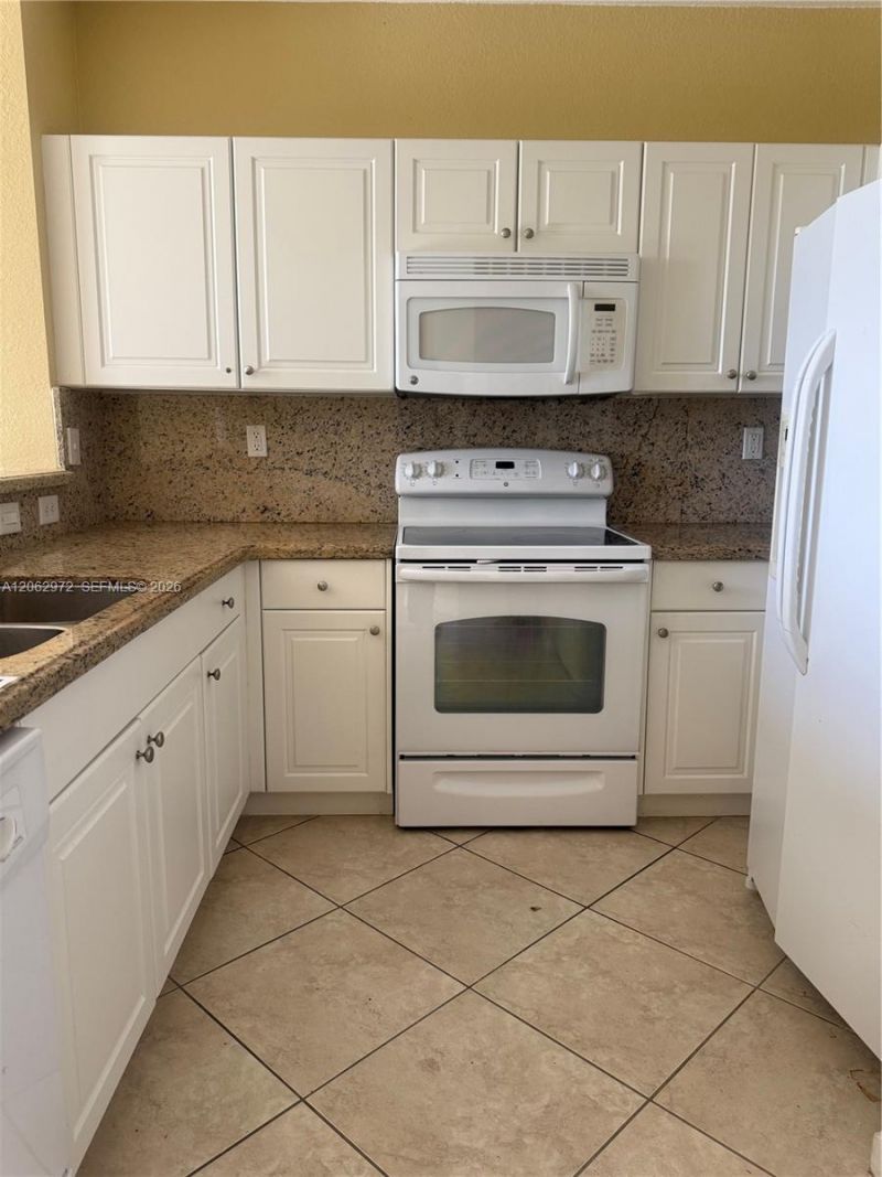 3064 SE 1st Dr , Unit 7, Homestead, FL 33033 Photo