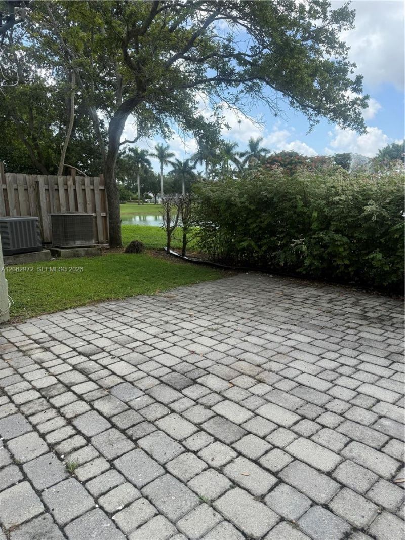3064 SE 1st Dr , Unit 7, Homestead, FL 33033 Photo