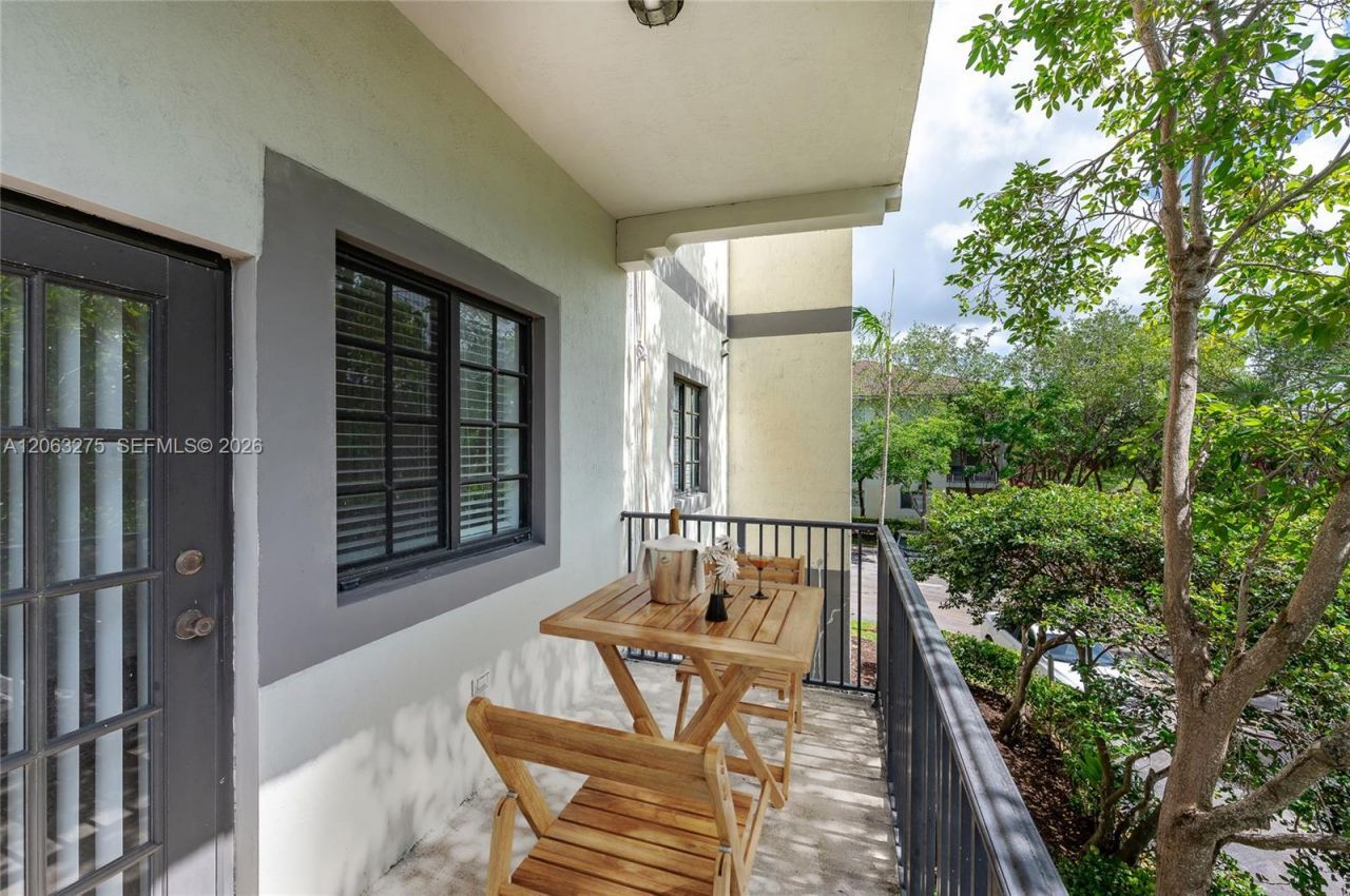 2851 Riverside Dr , Unit 207-N, Coral Springs, FL 33065 Photo