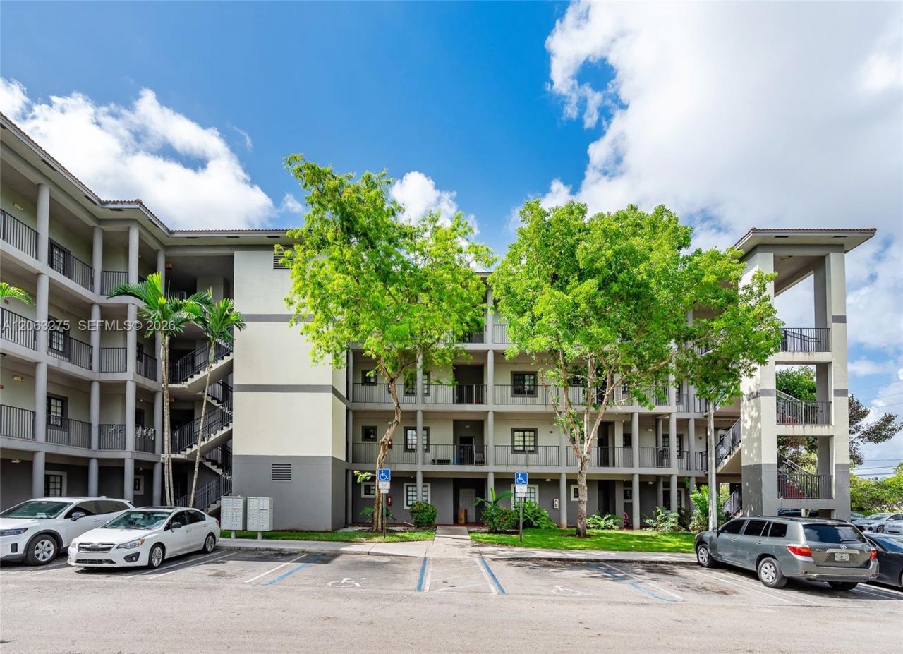 2851 Riverside Dr , Unit 207-N, Coral Springs, FL 33065 Photo