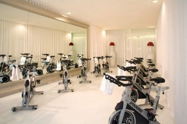 475 Brickell Ave, Unit 4909, Miami, FL 33131 Photo