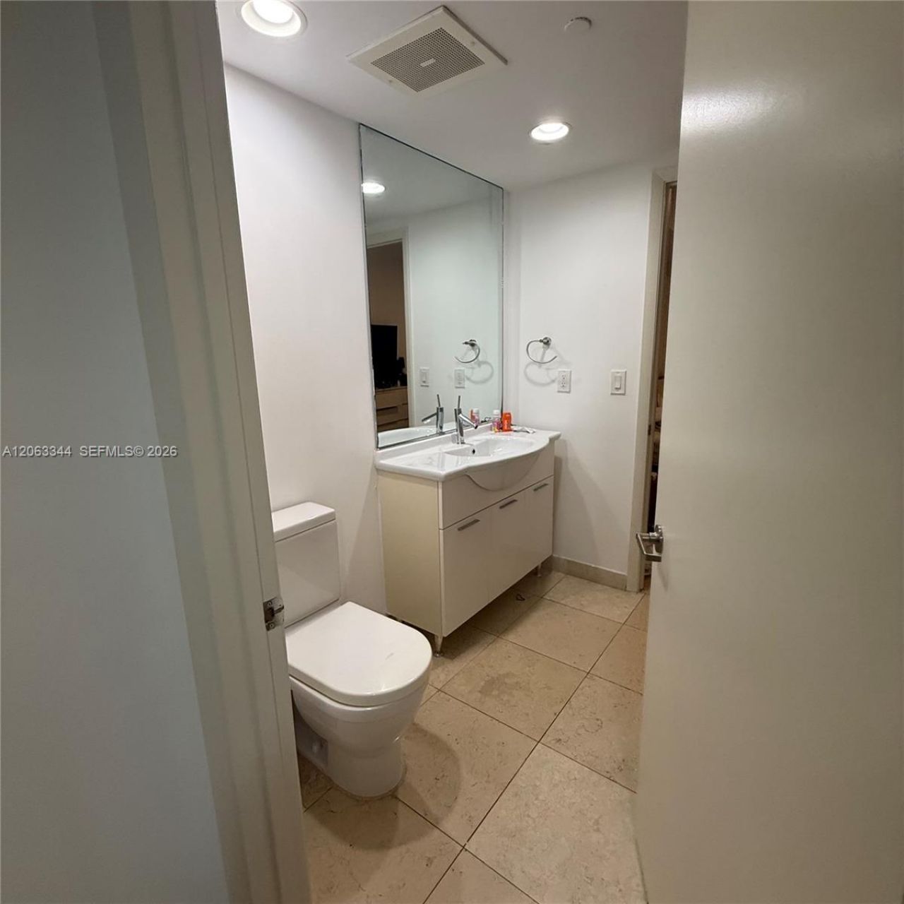 475 Brickell Ave, Unit 4909, Miami, FL 33131 Photo