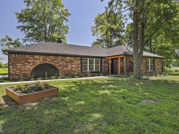 8162 W Fall Road , Thorntown, IN 46071