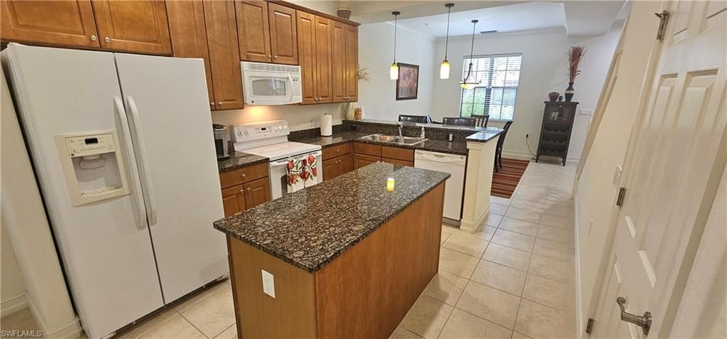 9153 Chula Vista St, Unit 13203, Naples, FL 34113 Photo