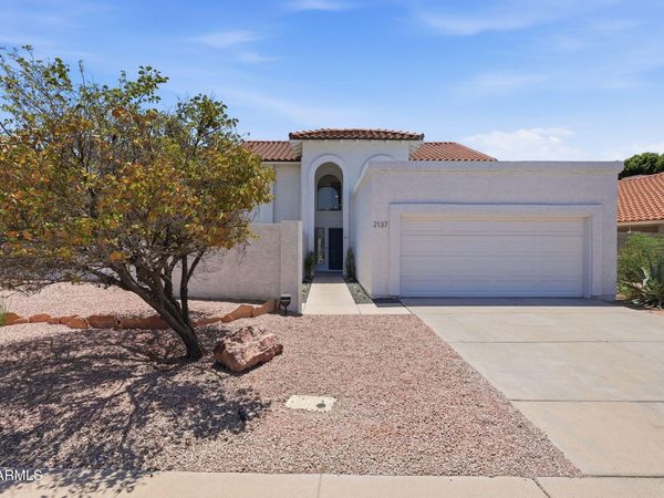 2137 S CATARINA Circle, Mesa, AZ 85202