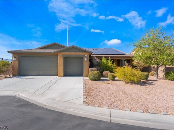 8584 S Garnet Lake Avenue, Las Vegas, NV 89113