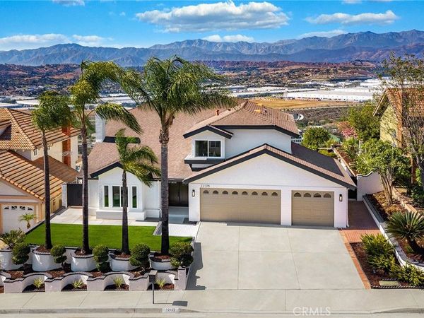 22105 Birds Eye Dr, Diamond Bar, CA 91765