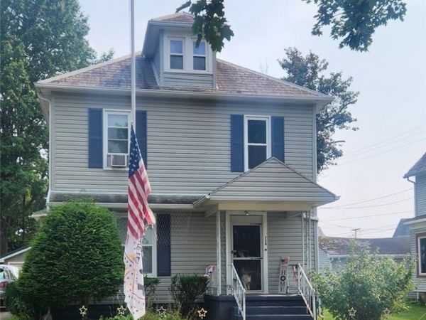 754 NW Ray Avenue , New Philadelphia, OH 44663