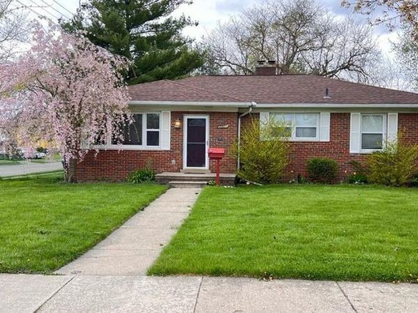 24517 Rosebud Avenue, Eastpointe, MI 48021