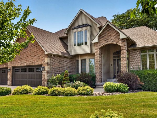 3604 129th Street, Urbandale, IA 50323