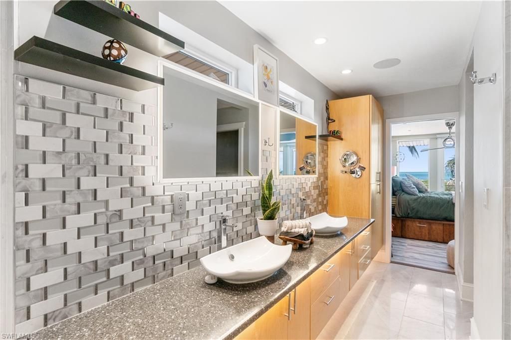 8124 Estero Blvd, Fort Myers Beach, FL 33931 Photo
