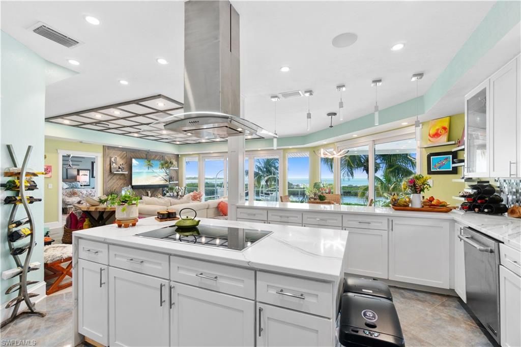 8124 Estero Blvd, Fort Myers Beach, FL 33931 Photo