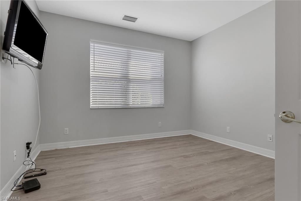 2137 Isla De Palma Cir, Naples, FL 34119 Photo