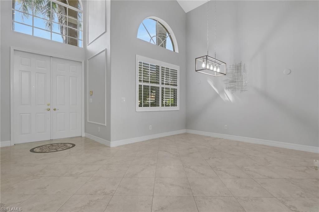 2137 Isla De Palma Cir, Naples, FL 34119 Photo