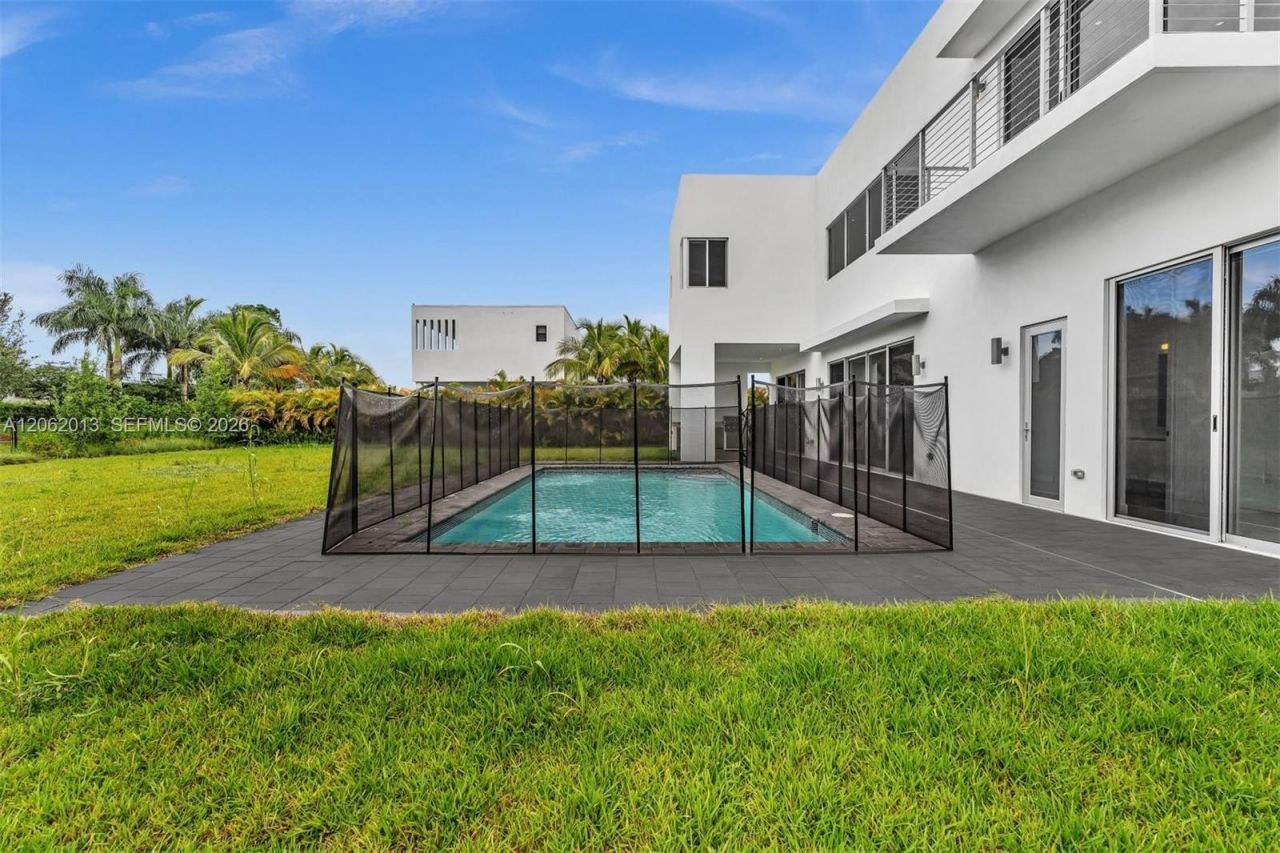 16644 Botaniko Dr N , Unit 16644, Weston, FL 33326 Photo