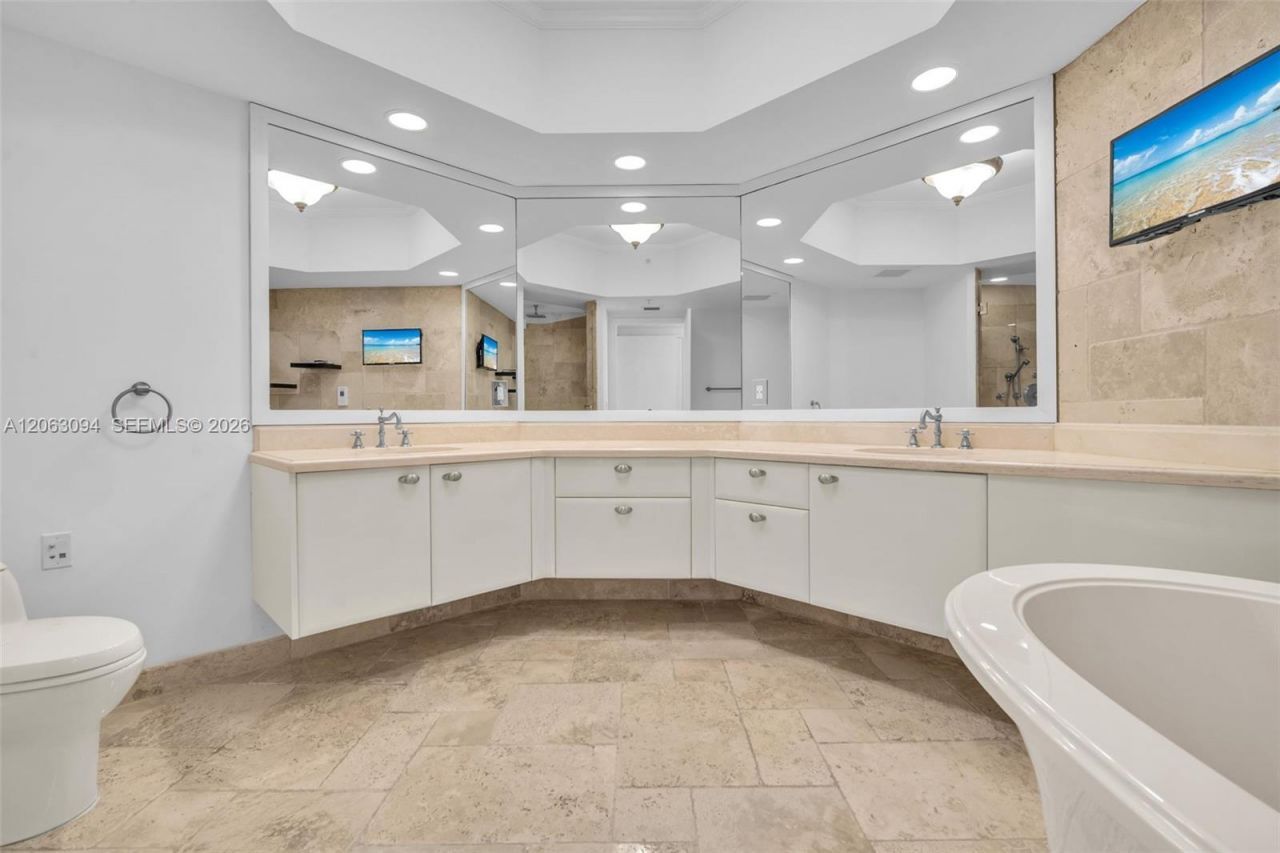333 Las Olas Way , Unit 1602, Fort Lauderdale, FL 33301 Photo