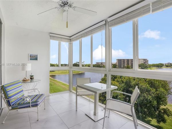 3091 N Course Dr , Unit 502, Pompano Beach, FL 33069