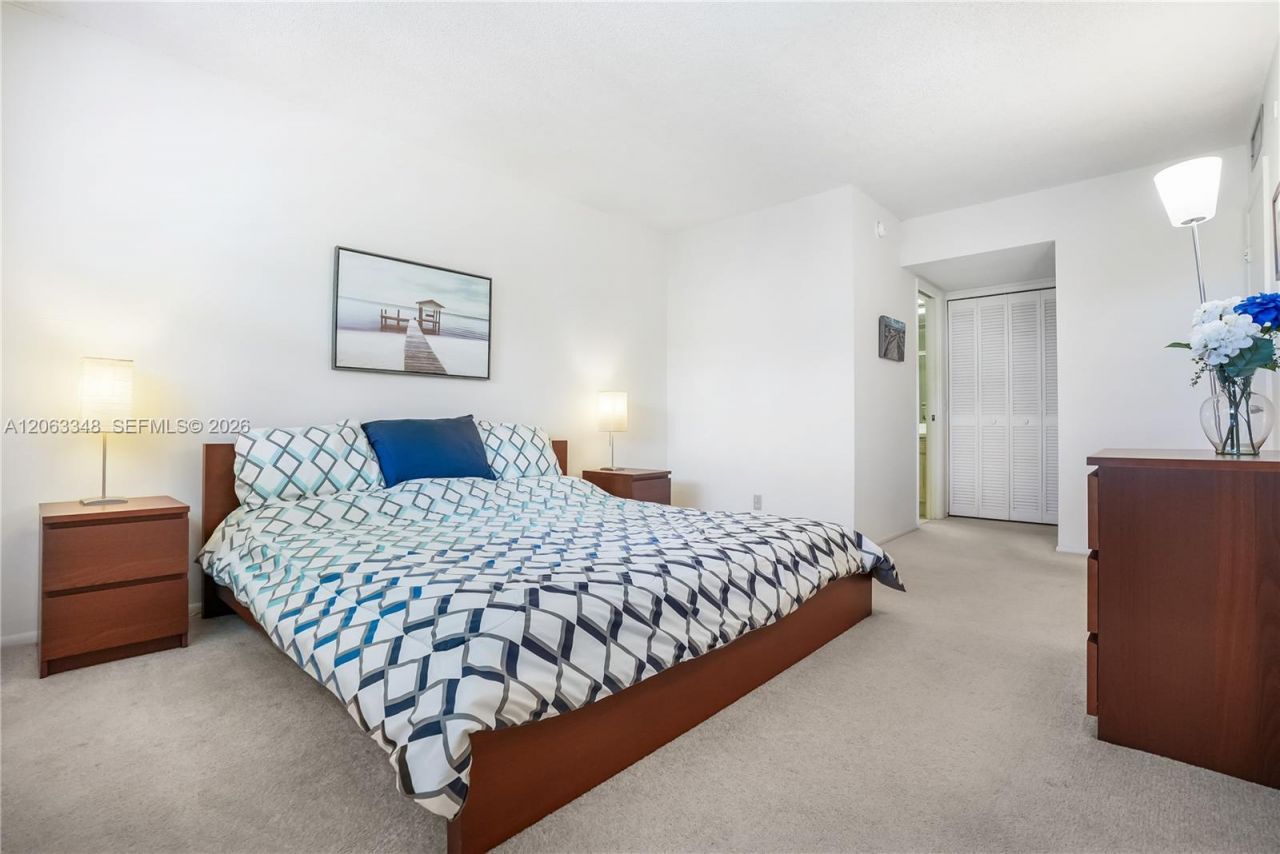 3091 N Course Dr, Unit 502, Pompano Beach, FL 33069 Photo