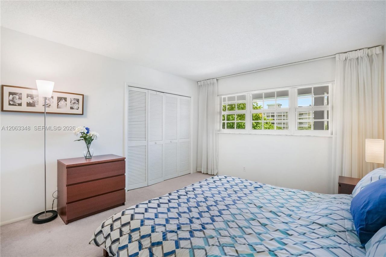 3091 N Course Dr, Unit 502, Pompano Beach, FL 33069 Photo