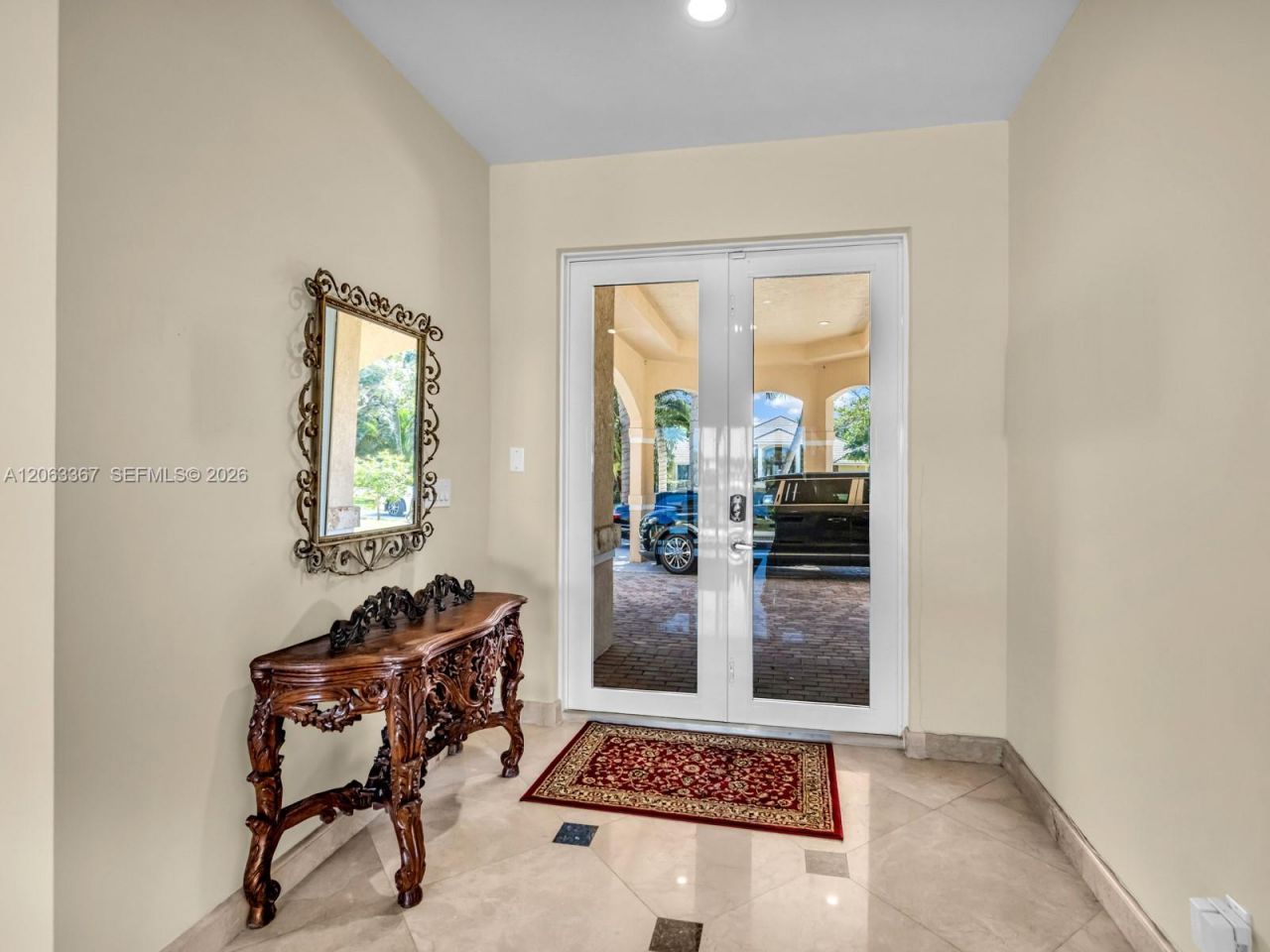 2710 Walkers Way , Weston, FL 33331 Photo