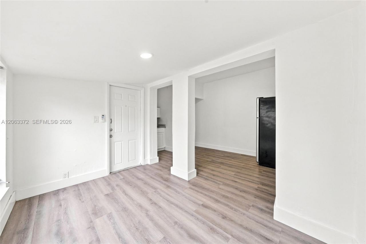 128 NW 9th Ave, Unit 6, Miami, FL 33128 Photo