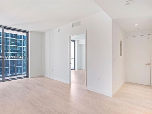 55 SW 9th St, Unit 1907, Miami, FL 33130